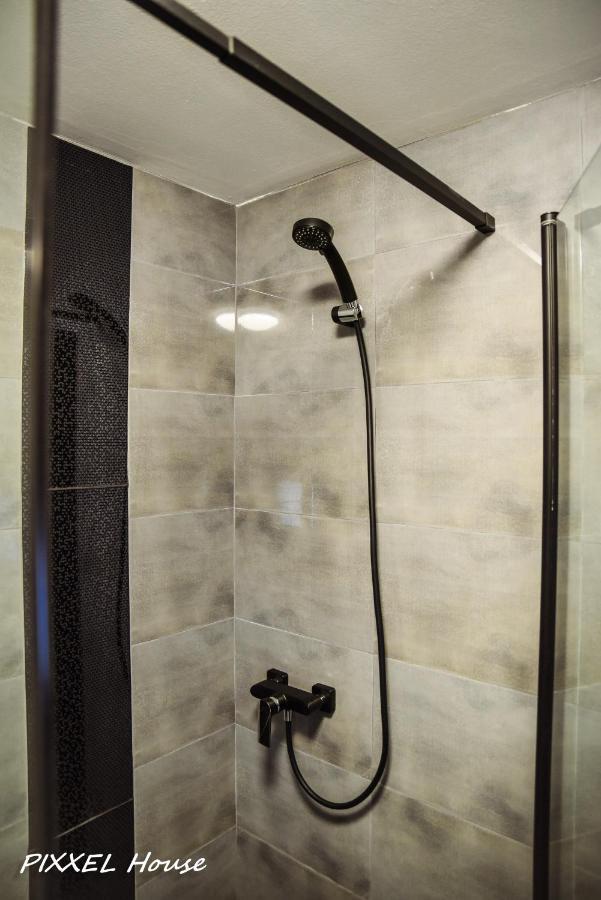 Pixxel House Hotel Moeciu De Sus Eksteriør billede