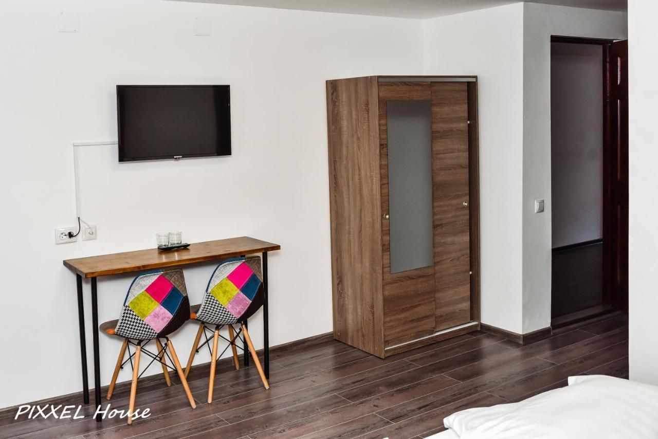 Pixxel House Hotel Moeciu De Sus Eksteriør billede