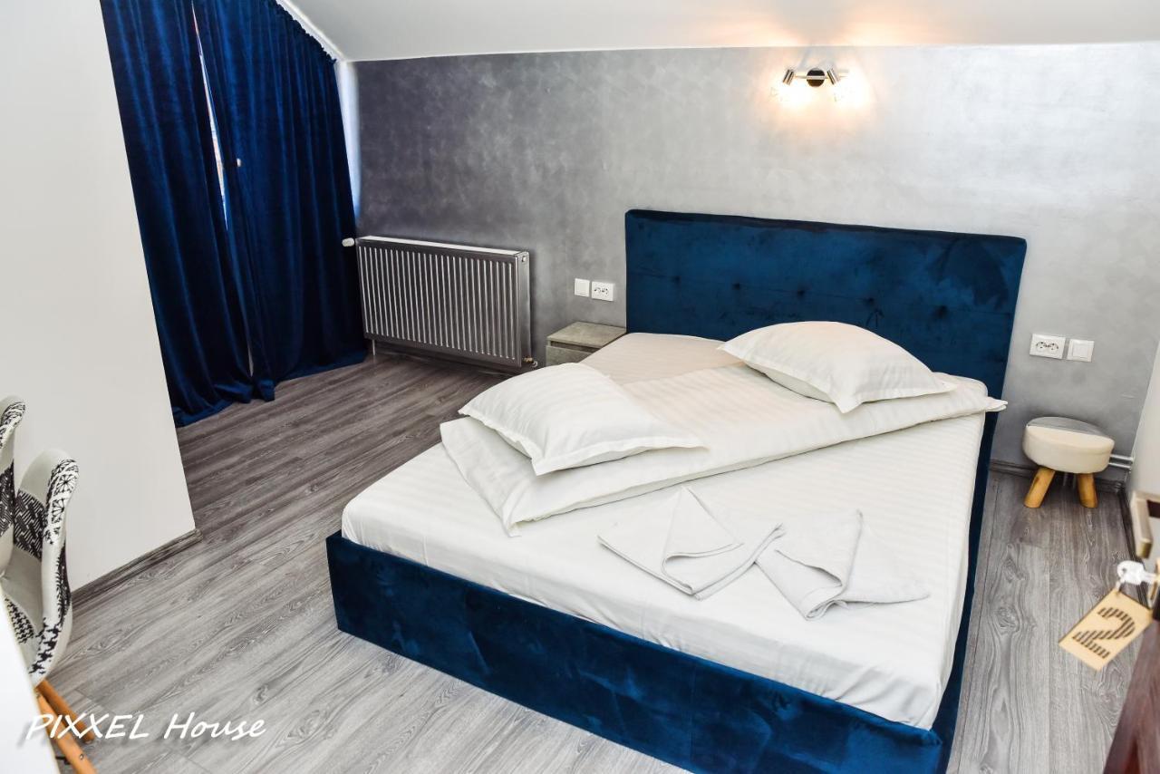 Pixxel House Hotel Moeciu De Sus Eksteriør billede