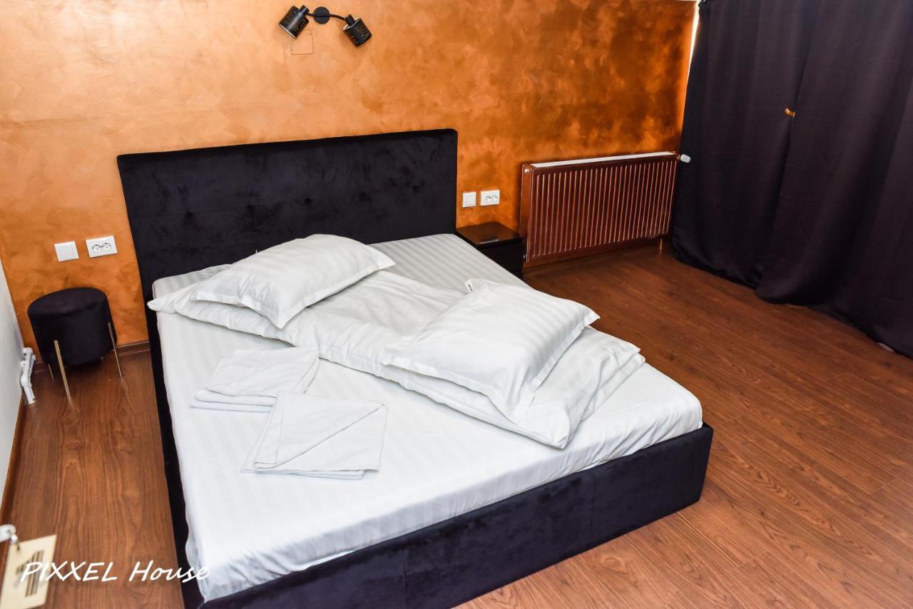 Pixxel House Hotel Moeciu De Sus Eksteriør billede