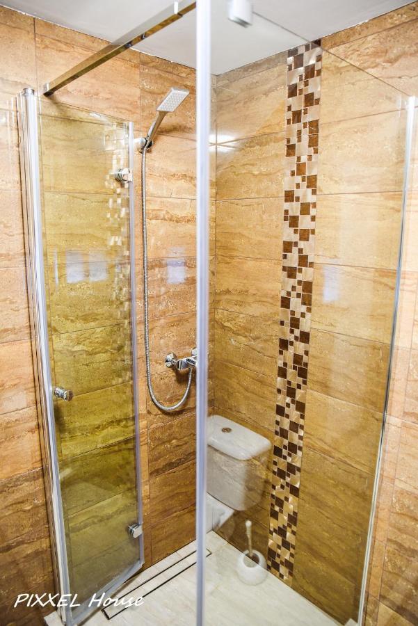 Pixxel House Hotel Moeciu De Sus Eksteriør billede